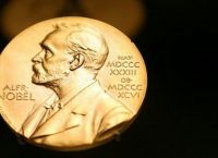 Βραβεία Νόμπελ: Περισσότερα χρήματα για τους νικητές – Προτάθηκε ο Πούτιν Βραβεία Νόμπελ: Περισσότερα χρήματα για τους νικητές – Προτάθηκε ο Πούτιν