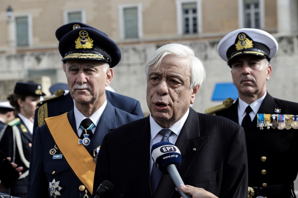 Προκόπης Παυλόπουλος: Οι Ένοπλες Δυνάμεις μας υπερασπίζονται αποτελεσματικώς, απέναντι σε κάθε απειλή