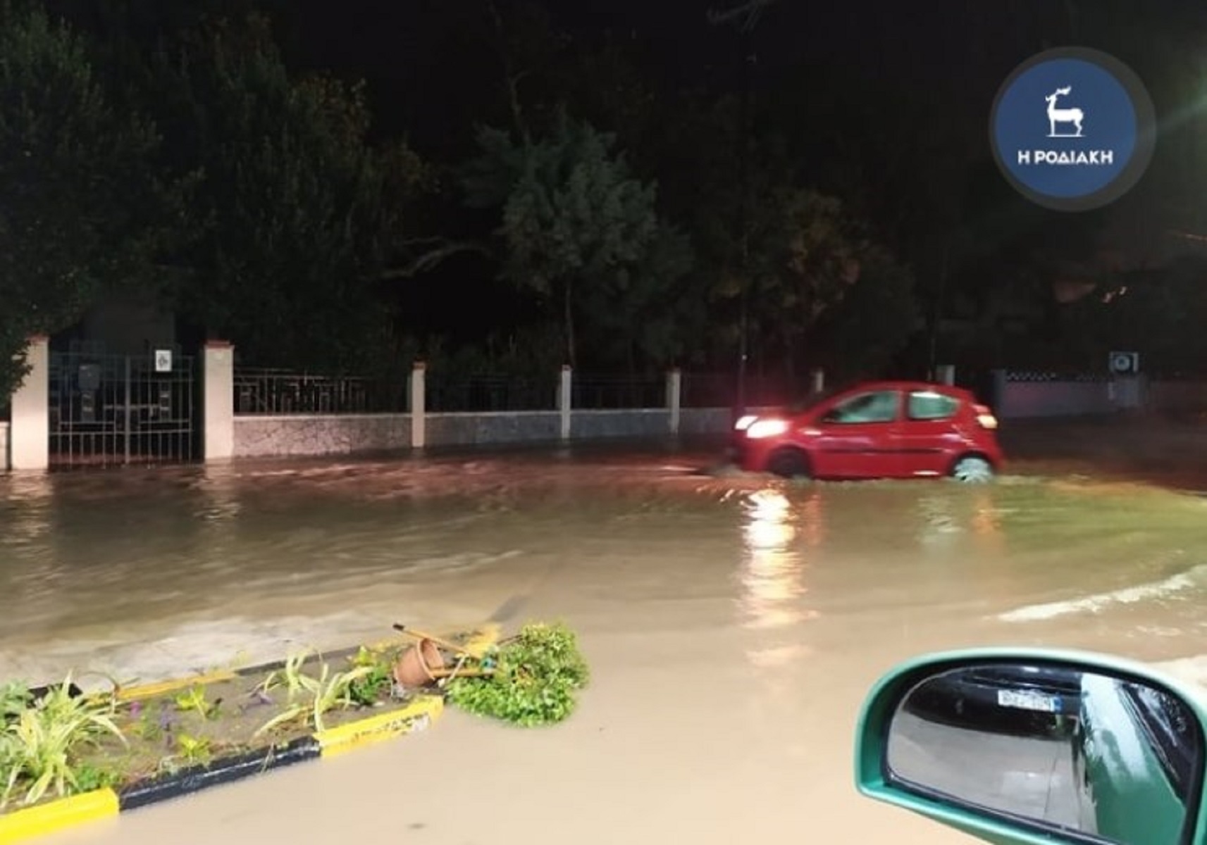 Ρόδος: Την κήρυξη του νησιού σε κατάσταση έκτακτης ανάγκης ζητούν περιφερειάρχης και δήμαρχος