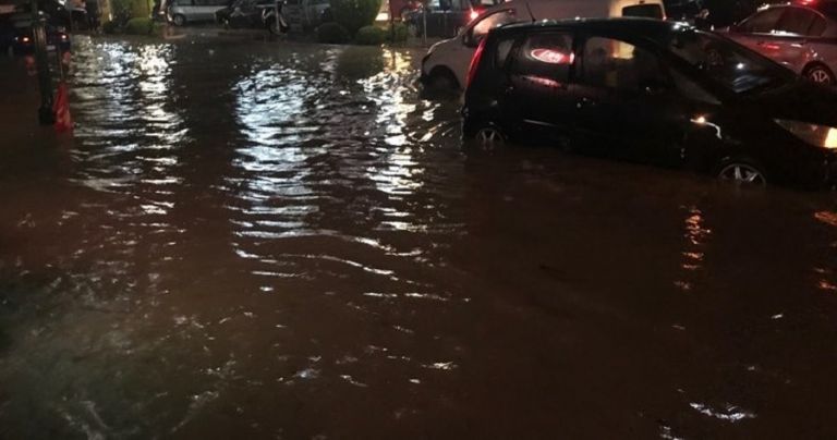 Ρόδος: Στο έλεος της κακοκαιρίας το νησί -Μία νεκρή – Κατέρρευσε τμήμα γέφυρας [pics&vid]