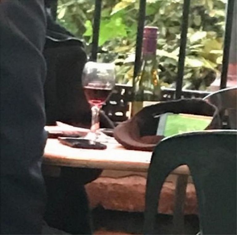 Σκωτία: Οπαδός της Ρέιντζερς βρήκε τον πιο ευφάνταστο τρόπο να δει την ομάδα του όντας σε ερωτικό ραντεβού