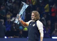 Στέφανος Τσιτσιπάς: Δείτε πόσα χρήματα κέρδισε στο Λονδίνο Στέφανος Τσιτσιπάς: Δείτε πόσα χρήματα κέρδισε στο Λονδίνο