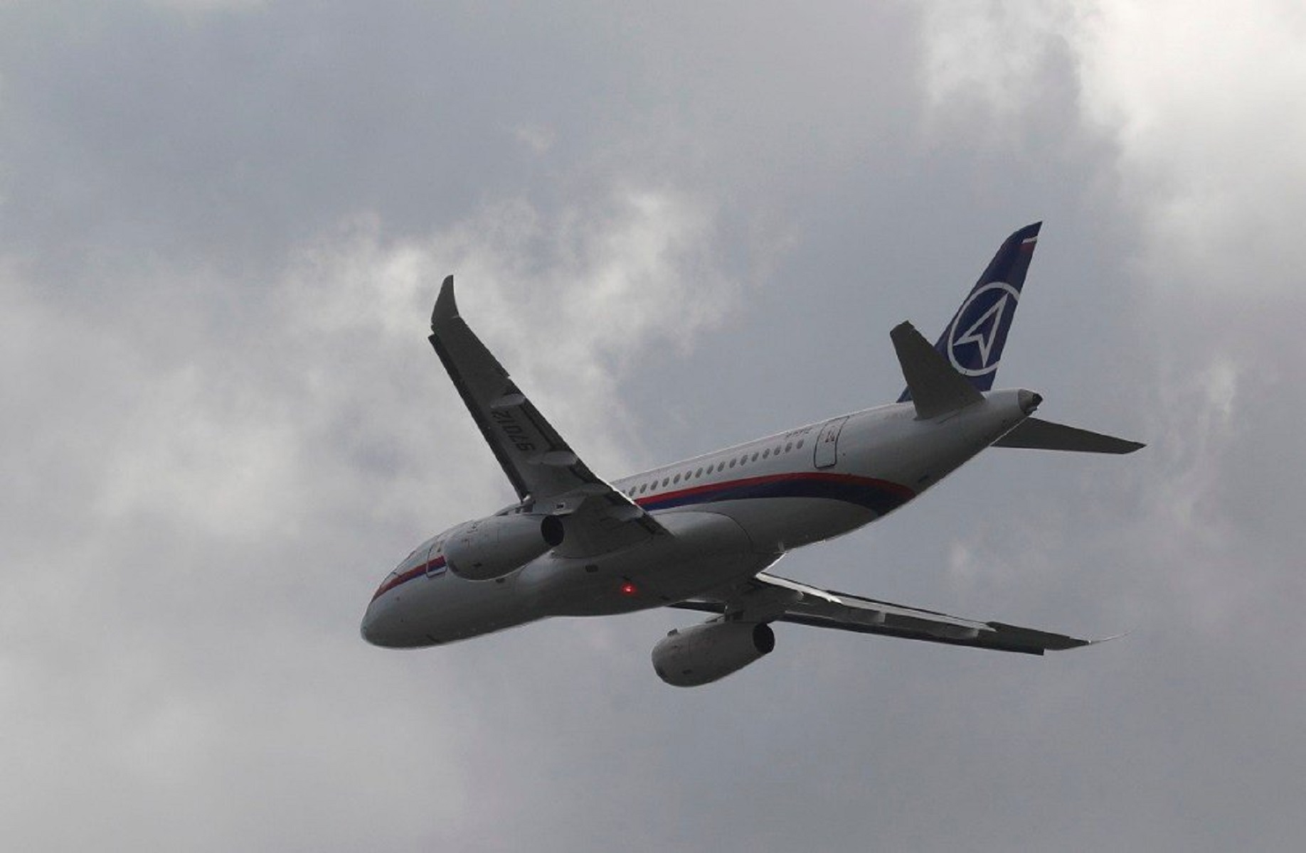 Ρωσία: Αναγκαστική προσγείωση για επιβατικό αεροσκάφος με 80 επιβάτες