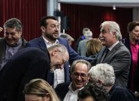 Όταν κοιμάσαι με τον εχθρό, ξυπνάς εφιάλτης