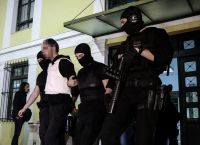 Βαρύτατες κατηγορίες κατά τεσσάρων κατηγορουμένων για συμμετοχή στην «Επαναστατική Αυτοάμυνα»