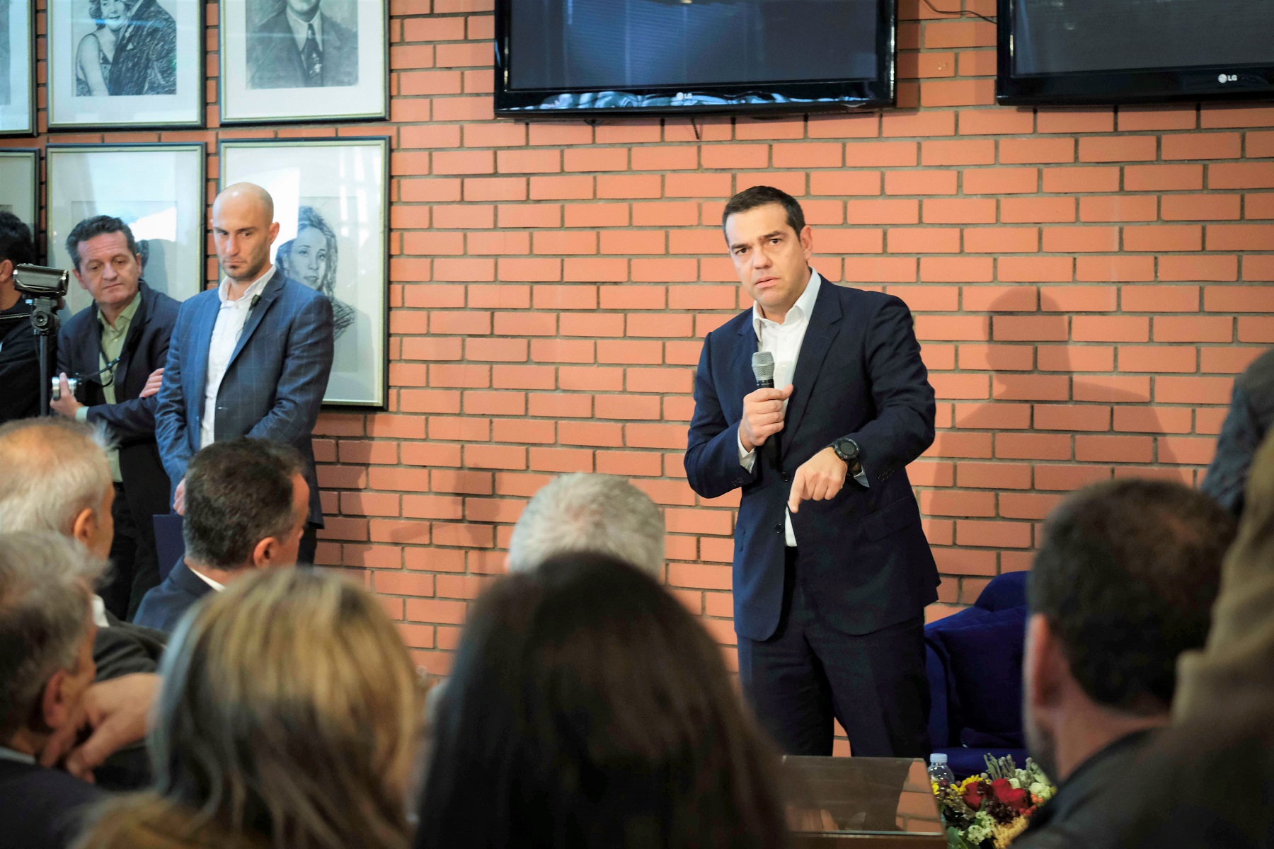 Αλέξης Τσίπρας: Συστηματική συκοφάντηση των πανεπιστημίων από τα μέσα ενημέρωσης