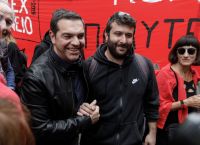 Αλέξης Τσίπρας: Γλέντι στο twitter για την παρουσία του στην πορεία του Πολυτεχνείου [pics]