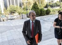 Επεισόδιο με Τσοβόλα στη Βουλή