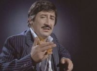 Όταν ο Χάρρυ Κλυνν έκανε γυμνό εξώφυλλο