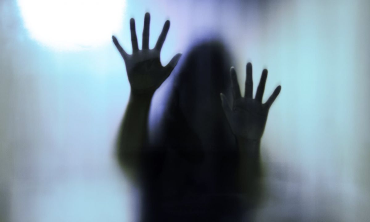 Κρήτη: Μείωσαν την ποινή στον πατέρα που βίαζε την κόρη του