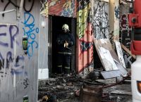 Ερμού: Σύλληψη 56χρονου για τη φωτιά στο κτίριο