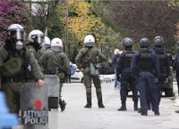 Μαρούσι: Μολότοφ και χημικά μεταξύ αστυνομίας και αντιεξουσιαστών [vid]