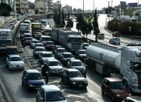 Κίνηση στους δρόμους: “Κόλαση” στον Κηφισό – Μποτιλιάρισμα χιλιομέτρων λόγω καραμπόλας στο ρεύμα προς Λαμία