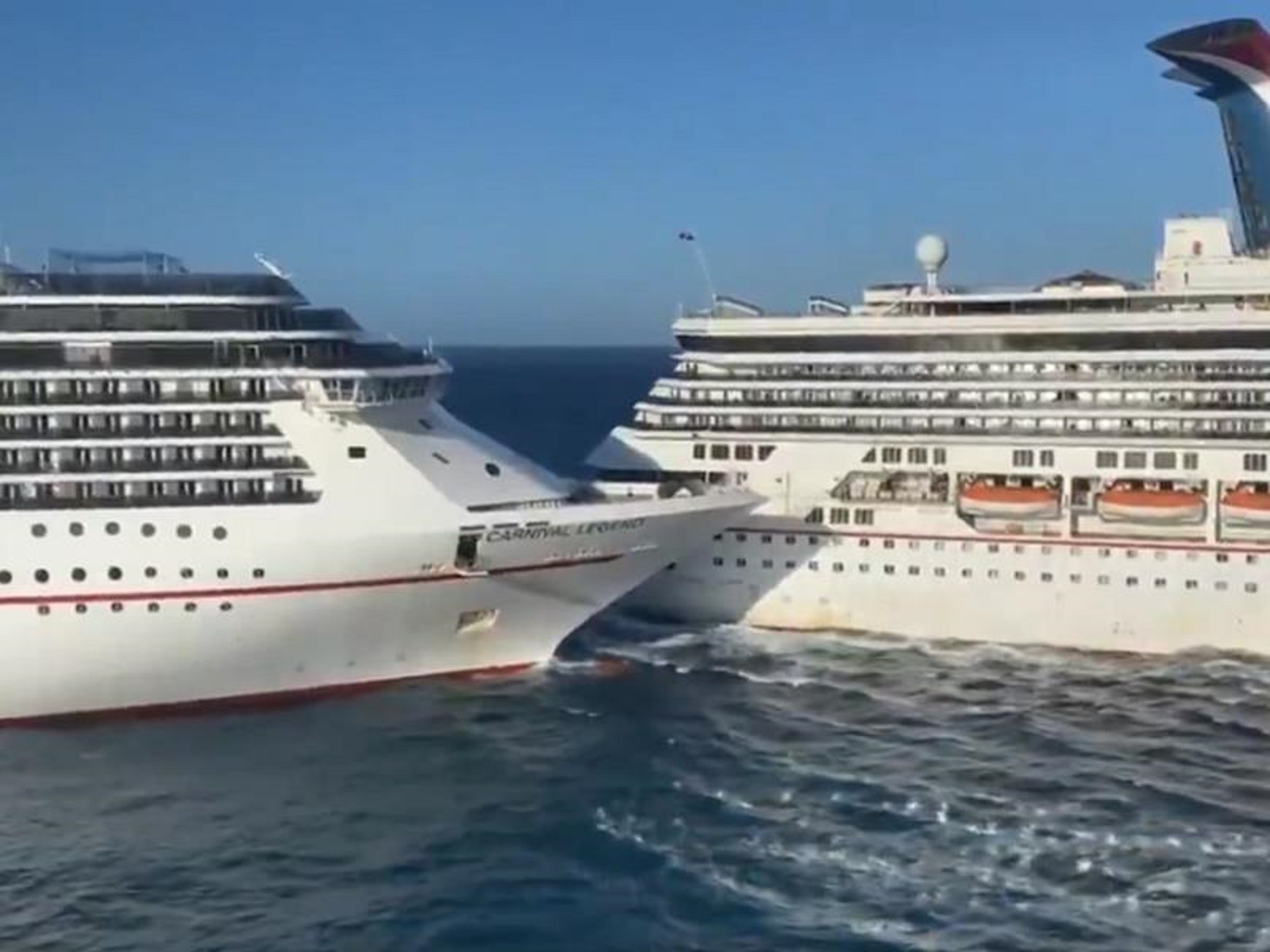 Μεξικό: Σύγκρουση δύο κρουαζιερόπλοιων στο λιμάνι του Κοσούμελ [vid]