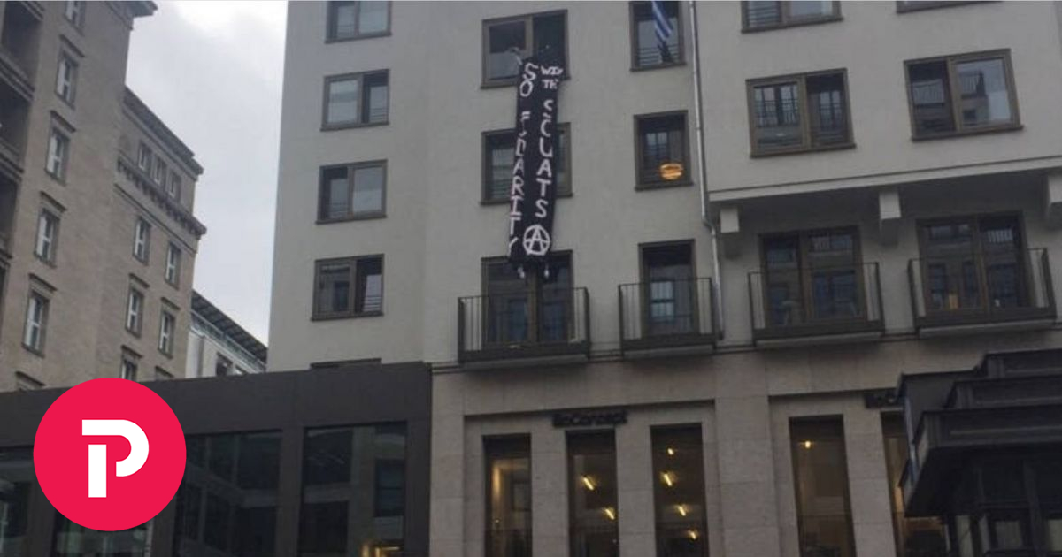 Βερολίνο: Ομάδα αναρχικών κατέλαβε την ελληνική πρεσβεία [pic]