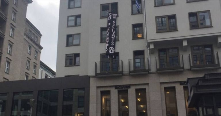 Βερολίνο: Ομάδα αναρχικών κατέλαβε την ελληνική πρεσβεία [pic]