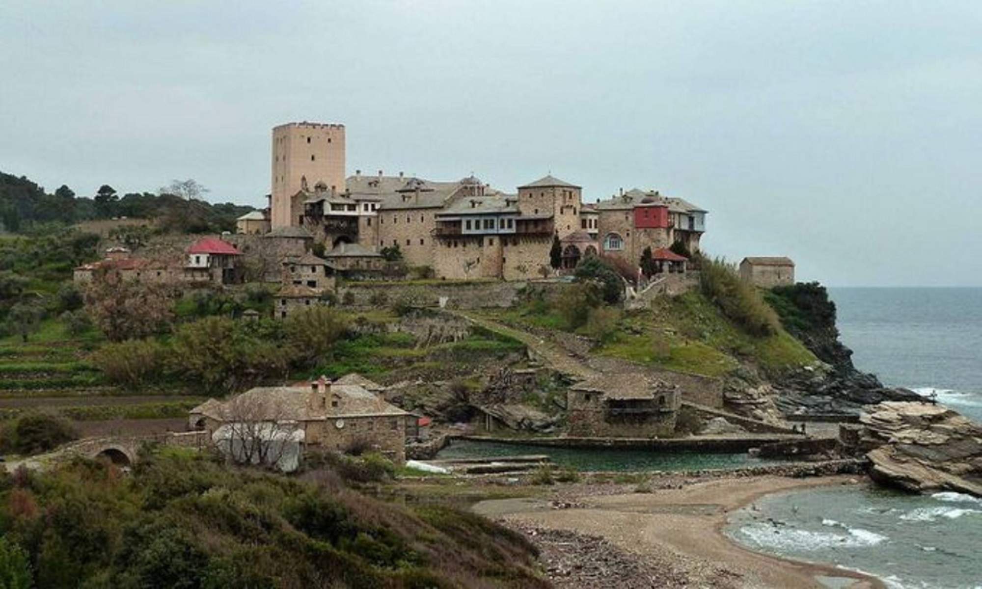Άγιο Όρος: Νεκρός 28χρονος – Έπεσε σε γκρεμό 40 μέτρων