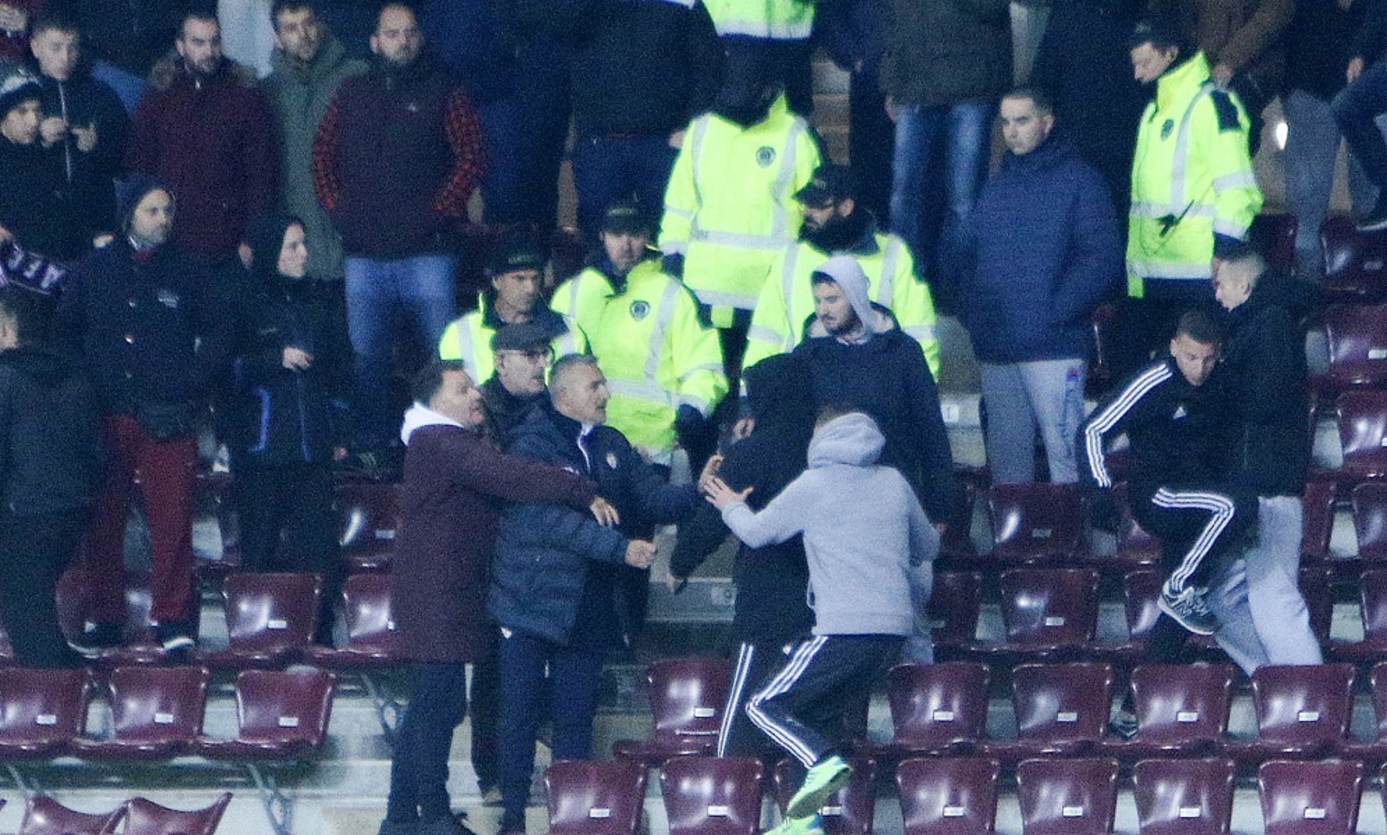 ΑΕΛ – Καλαμάτα: Ένταση με τον Αλέξη Κούγια [pics]