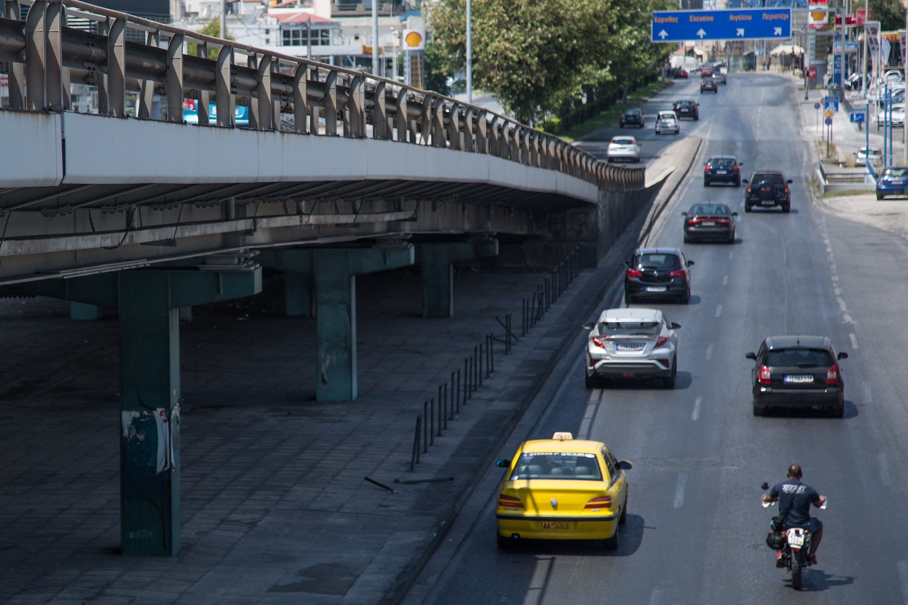 Αττική Οδός: 16χρονος έπεσε από γέφυρα