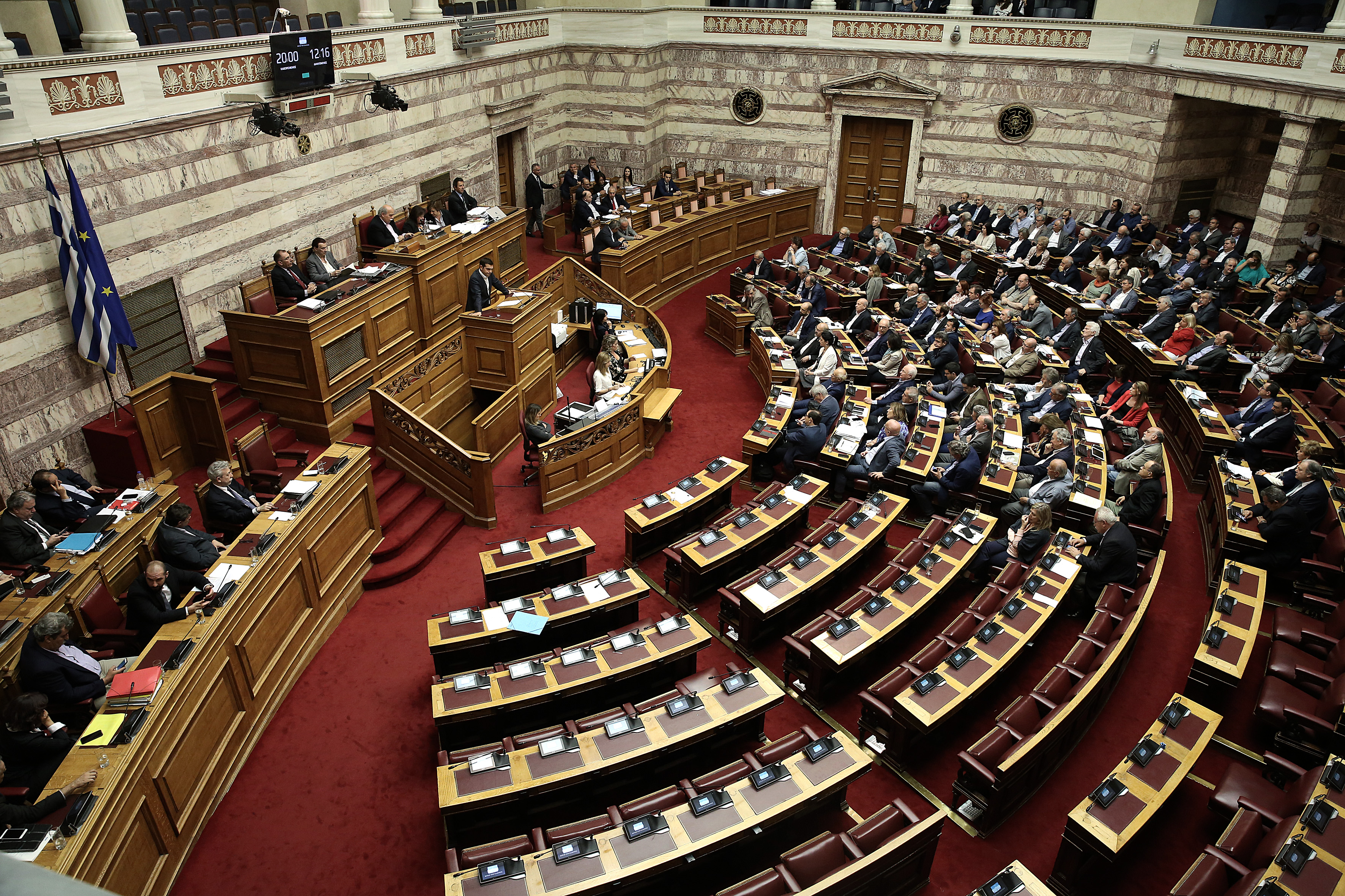 ΠΝΠ κορωνοϊός: Στη Βουλή οι Πράξεις Νομοθετικού Περιεχομένου για την αντιμετώπιση της πανδημίας