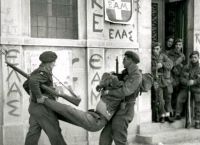 «Τα παιδιά της γαλαρίας», τον Δεκέμβρη του 1944 «Τα παιδιά της γαλαρίας», τον Δεκέμβρη του 1944