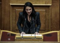 Δόμνα Μιχαηλίδου επίδομα γέννας: Ικανοποίηση για την αποδοχή από την πλειονότητα των φορέων Δόμνα Μιχαηλίδου επίδομα γέννας: Ικανοποίηση για την αποδοχή από την πλειονότητα των φορέων