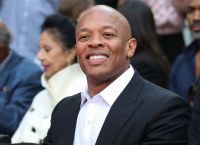 Forbes: O Dr. Dre ο πιο πλούσιος μουσικός της δεκαετίας που πέρασε Forbes: O Dr. Dre ο πιο πλούσιος μουσικός της δεκαετίας που πέρασε