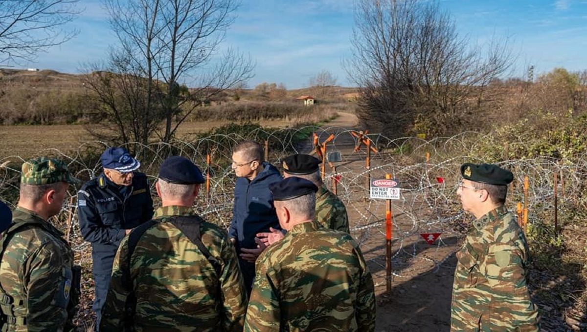 Έβρος: Ξεκίνησε το “σφράγισμα” των συνόρων – Συρματοπλέγματα και κοινές περιπολίες Στρατού – Αστυνομίας