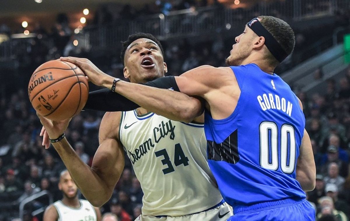 NBA: Απολαυστικός Αντετοκούνμπο, ασταμάτητοι οι Μπακς [vid]