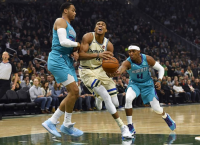 NBA: Ξανά εντυπωσιακός ο Γιάννης – “Τρένο” οι Μπακς