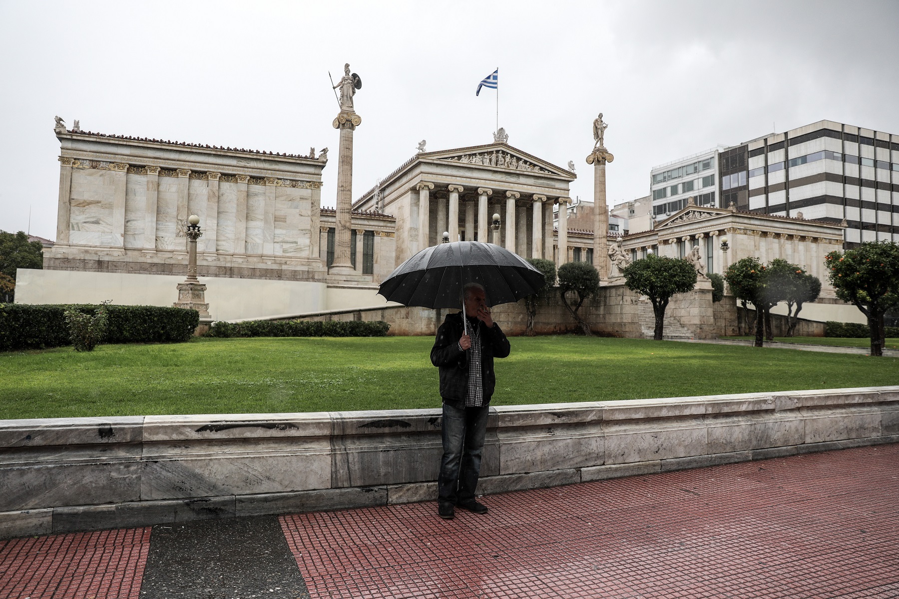 Καιρός: Έκτακτο δελτίο επιδείνωσης από την ΕΜΥ – Σε ποιες περιοχές θα βρέξει