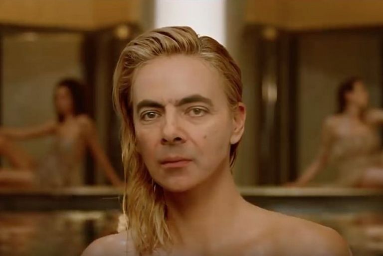 Mr Bean: Υποδύθηκε την Charlize Theron και “τρέλανε” το διαδίκτυο [vid]