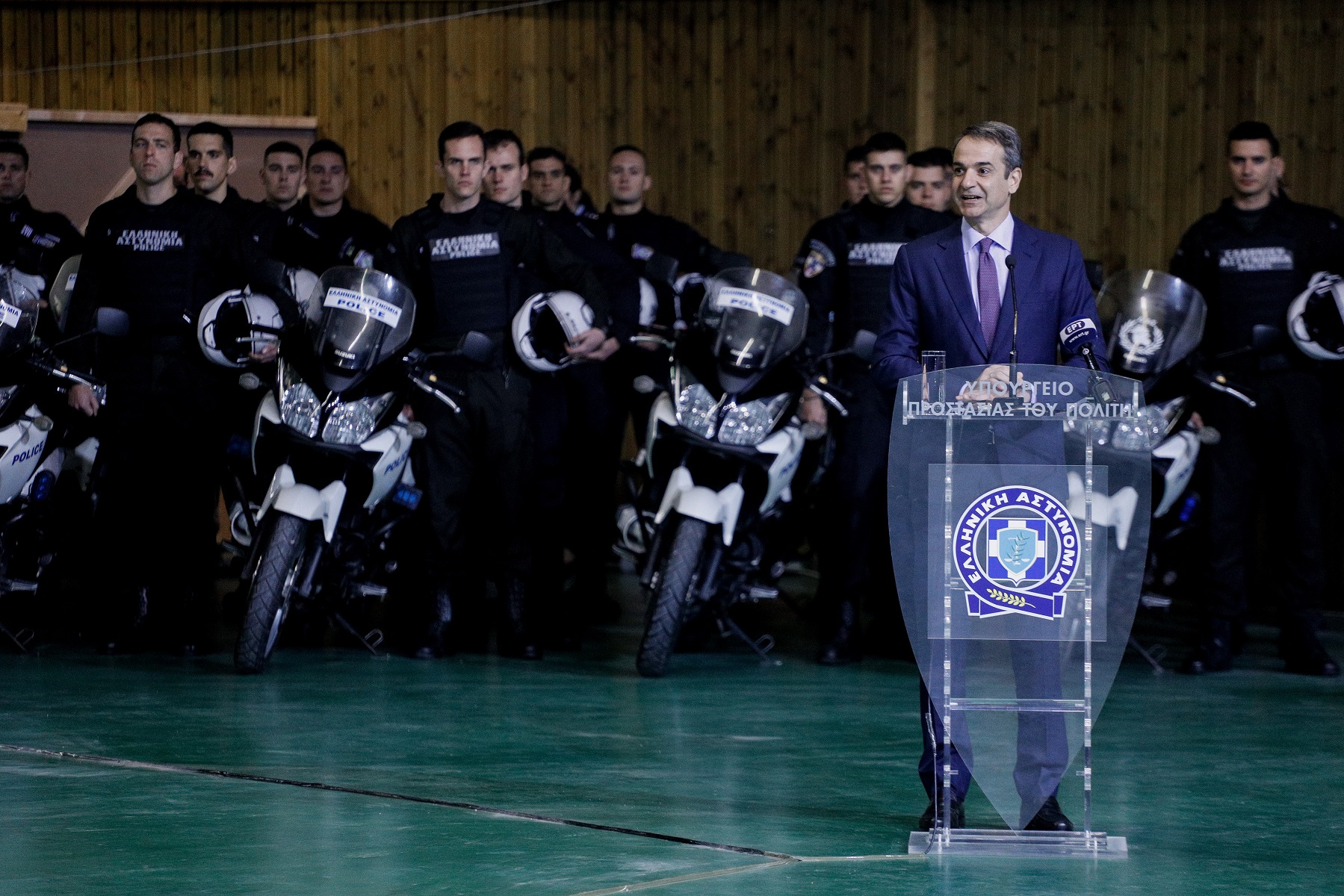 Κυριάκος Μητσοτάκης: “Ο αστυνομικός θα είναι στον δρόμο, όχι στα γραφεία”