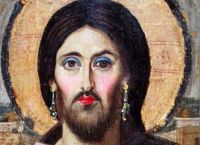 Ναύπλιο: Κατέβηκε η αφίσα του “μακιγιαρισμένου Ιησού” μετά τον σάλο – Δέχτηκαν απειλές οι υπεύθυνοι του μπαρ