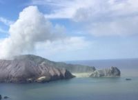 Νέα Ζηλανδία: Εντείνεται η σεισμική δραστηριότητα στο ηφαίστειο – “Υψηλή” πιθανότητα νέων εκρήξεων