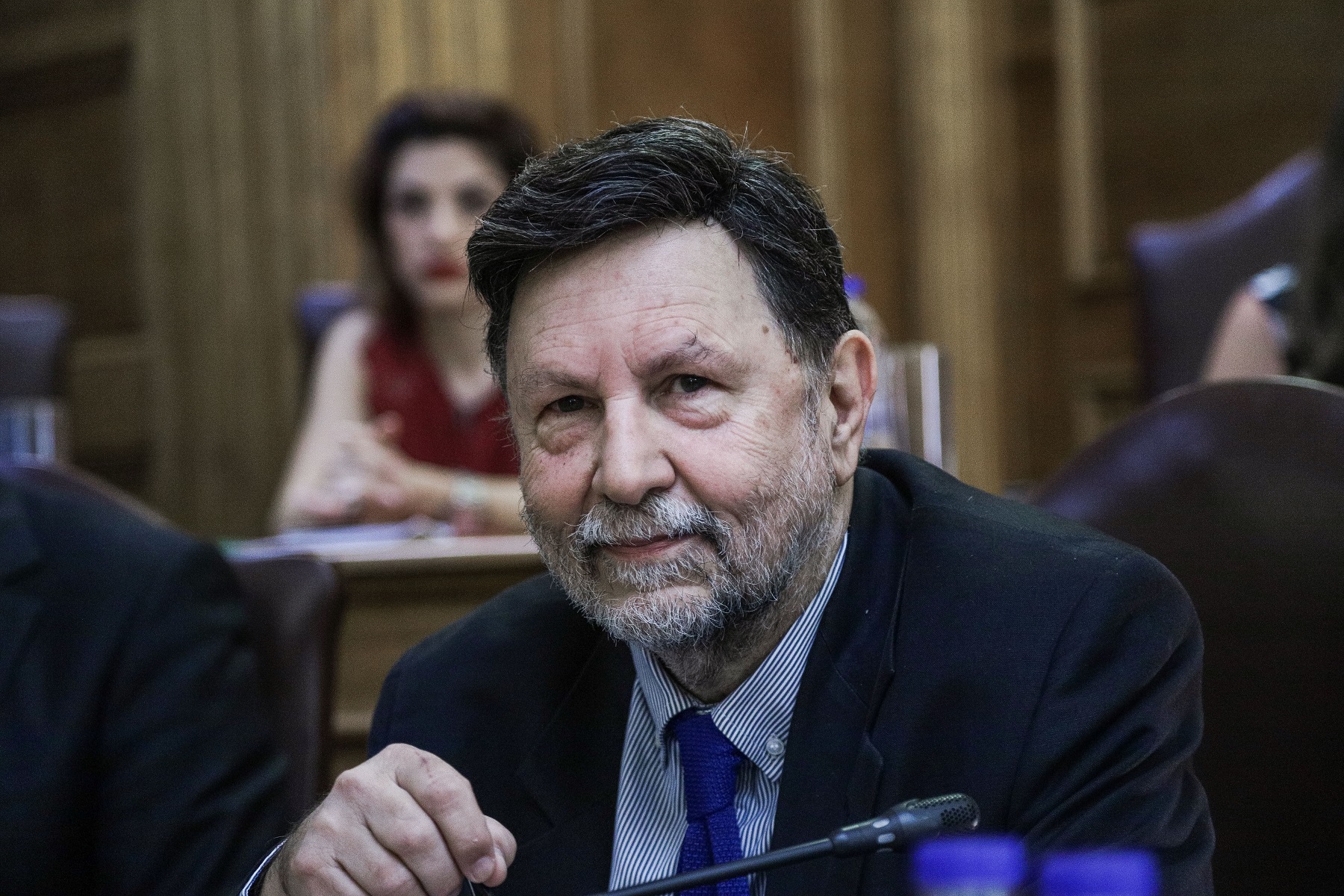 Λευτέρης Οικονόμου