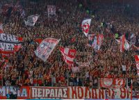 Θύρα 7: «Το πρωτάθλημα δεν θα τελειώσει, αν συνεχίσετε έτσι» Θύρα 7: «Το πρωτάθλημα δεν θα τελειώσει, αν συνεχίσετε έτσι»