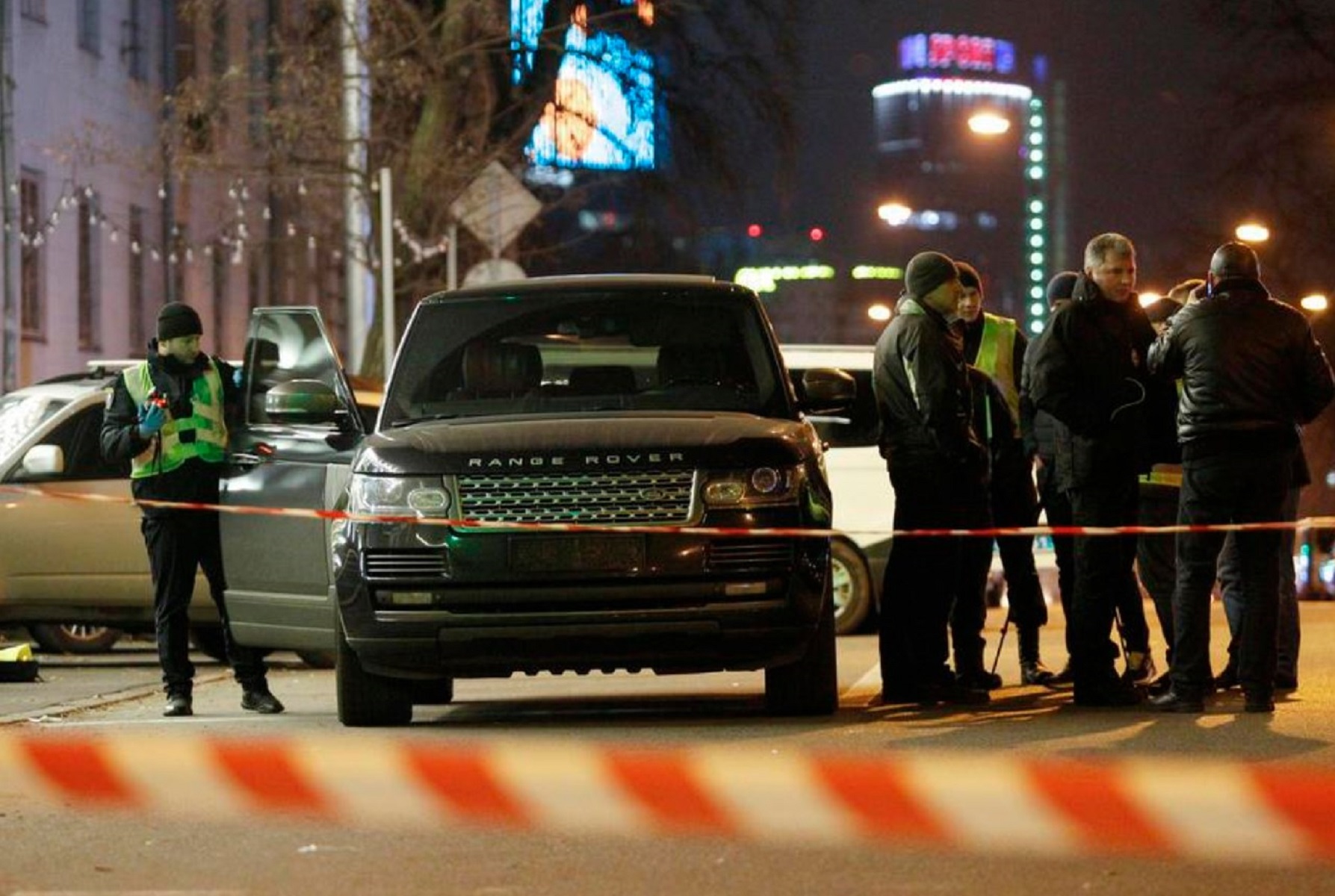 Ουκρανία: Τραγωδία στο Κίεβο με 3χρονο αγοράκι να σκοτώνεται σε επίθεση εναντίον του βουλευτή πατέρα του