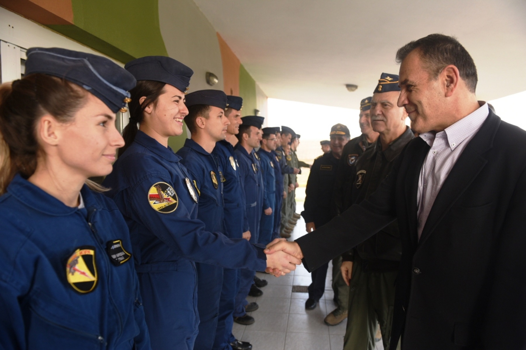 Έρχονται προσλήψεις στις Ένοπλες Δυνάμεις