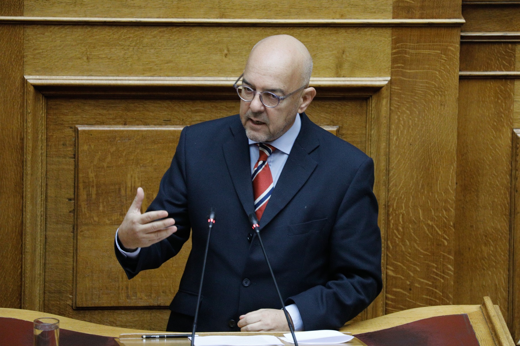 Μπάμπης Παπαδημητρίου μεταναστευτικό: “Σωστές οι επιτάξεις χώρων στα νησιά παρά τις αντιδράσεις”