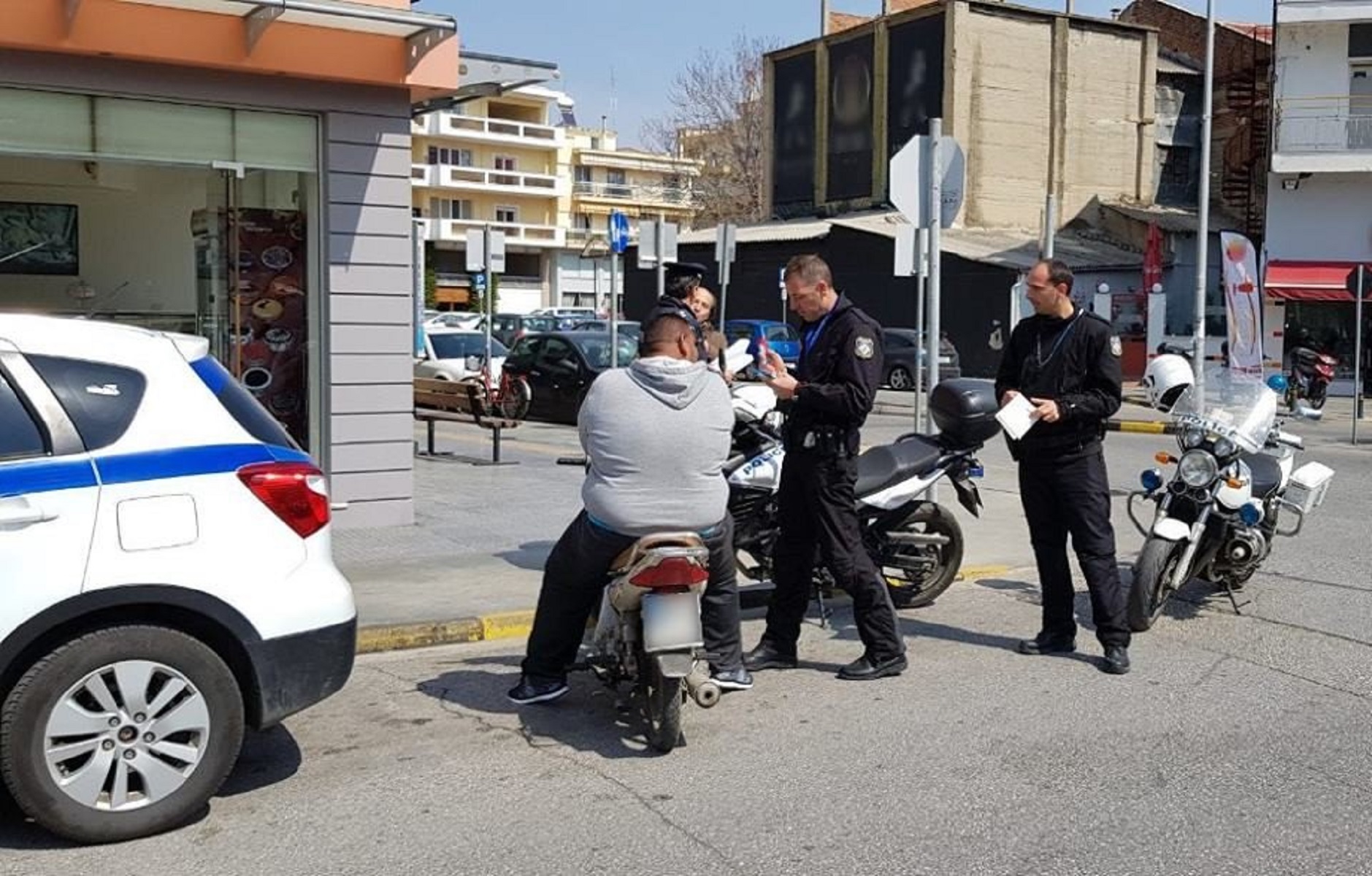 Τροχαία: Παραβάτης ένας στους δύο οδηγούς