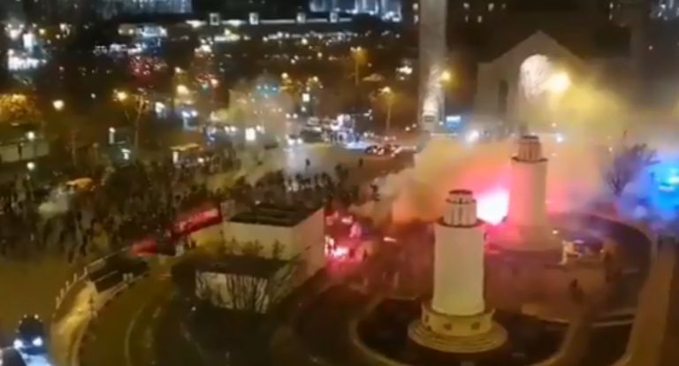 Παρί Σεν Ζερμέν – Γαλατασαράι: Απίστευτο ξύλο στο Παρίσι μεταξύ οπαδών [vids]