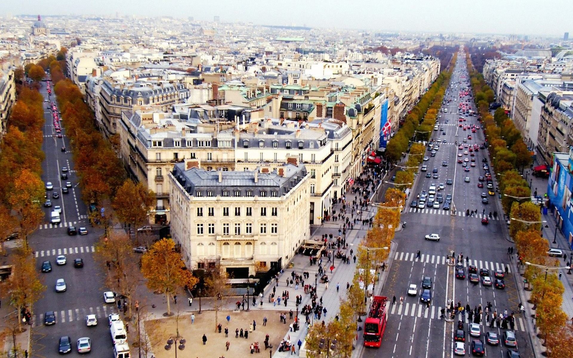 Γαλλία: Αλλάζει όψη το Παρίσι ενόψει των Ολυμπιακών του 2024