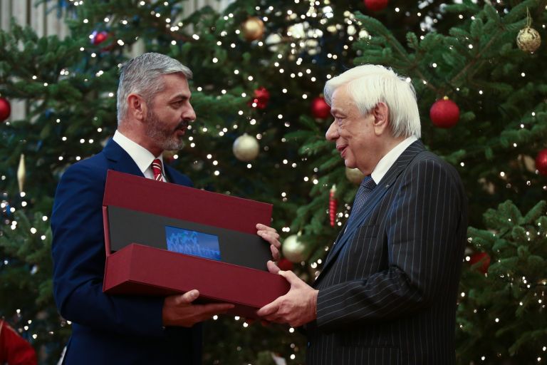 Προκόπης Παυλόπουλος: Ευχήθηκε σε ναυτικούς, ομογενείς και στρατευμένους