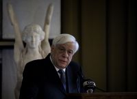 Προκόπης Παυλόπουλος: Επικοινωνία με Ματαρέλα και Ντε Σόουζα Προκόπης Παυλόπουλος: Επικοινωνία με Ματαρέλα και Ντε Σόουζα