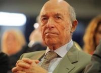 Σημίτης για Γεννηματά: Καρφιά του πρώην πρωθυπουργού για στείρα αντιπολίτευση Σημίτης για Γεννηματά: Καρφιά του πρώην πρωθυπουργού για στείρα αντιπολίτευση