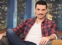 Σπύρος Χατζηαγγελάκης: Η Μαίρη Συνατσάκη ήταν η μούσα μου Σπύρος Χατζηαγγελάκης: Η Μαίρη Συνατσάκη ήταν η μούσα μου