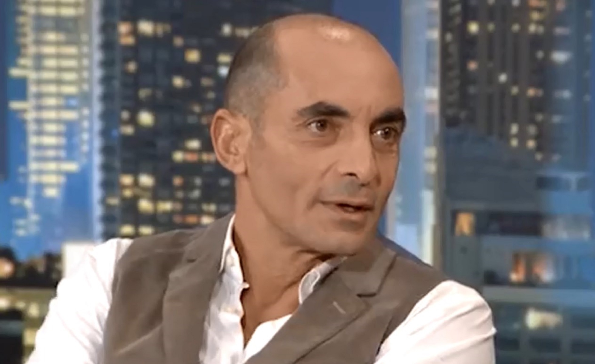 Αλέκος Συσσοβίτης: Για κάποιο λόγο το σινεμά με σνομπάρει [vid]