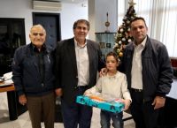Τάσος Γεραντίδης: Ο 8χρονος «Αϊνστάιν» της Πέλλας ταξιδεύει Γερμανία – Έχει μαθηματικό IQ 148.5 Τάσος Γεραντίδης: Ο 8χρονος «Αϊνστάιν» της Πέλλας ταξιδεύει Γερμανία – Έχει μαθηματικό IQ 148.5