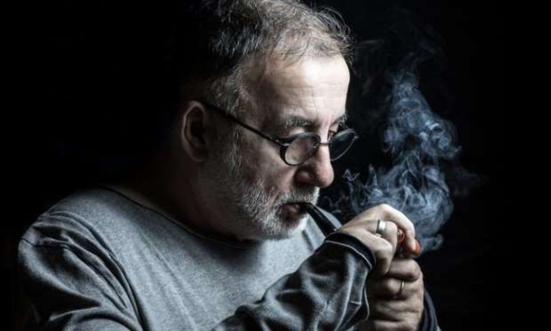Θάνος Μικρούτσικος: «Αντί για δώρο φέτος να δώσετε αίμα»